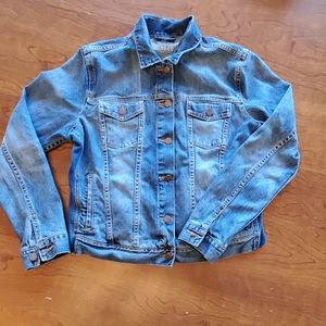 Gap Maternity Jean Jacket size L